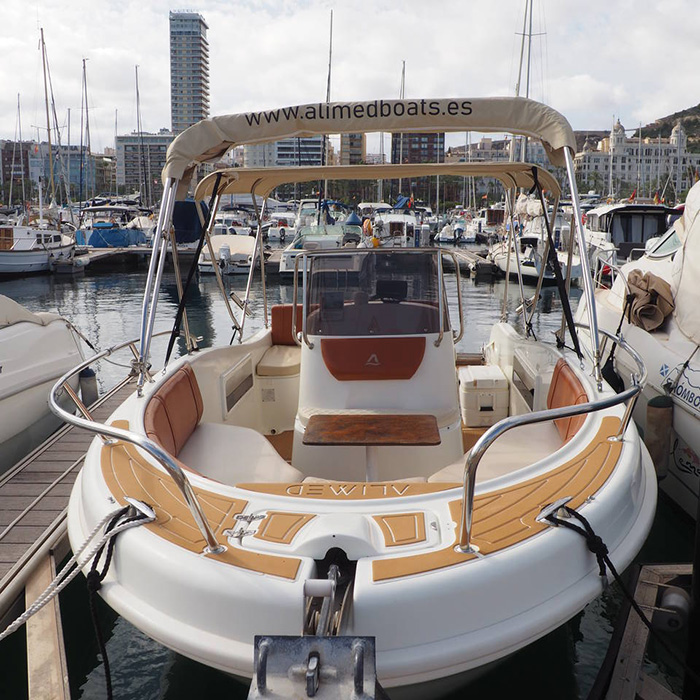 Allegra 21 open